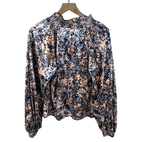 Free People‎ Multicolored Go Get Em Crushed Velvet Balloon Sleeve Blouse Medium - Picture 2 of 5